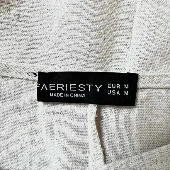 Faeriesty Hi Low Top - Picture 3 of 5